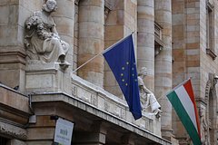 Венгрия обвинила Европарламент в вымогательстве